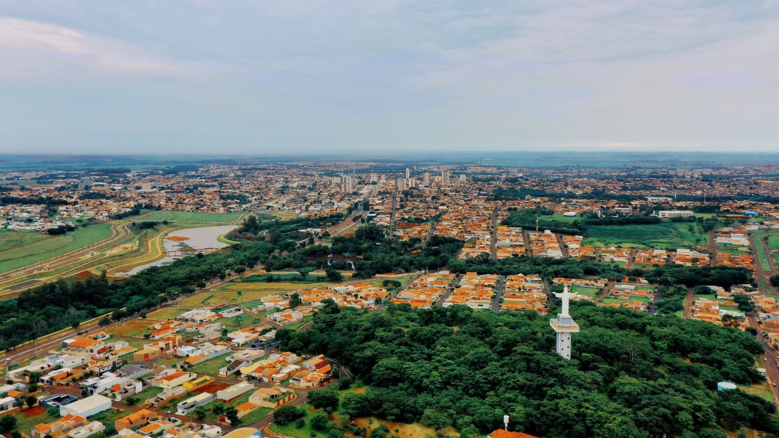 Sertãozinho é elevada a Estância Turística e passa a receber recursos estaduais para turismo