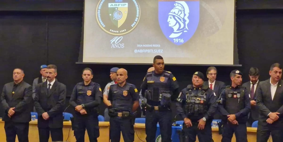 Guardas de Sertãozinho recebem medalhas em cerimônia da ABFIP em São Paulo