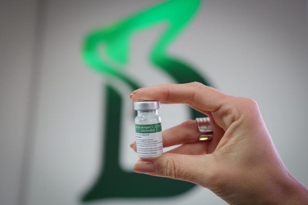 Butantan inicia entrega de 1,3 milhão de doses da vacina contra dengue ao PNI a partir da próxima semana