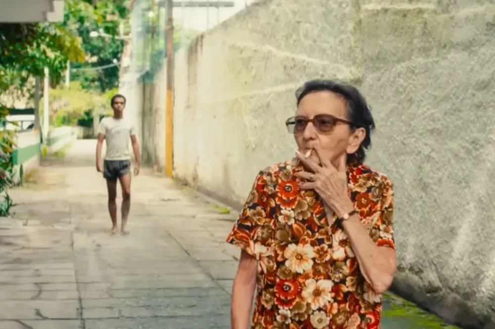 Tânia Maria, aos 78 anos, é reconhecida pelo New York Times por atuação em filme de Kleber Mendonça Filho