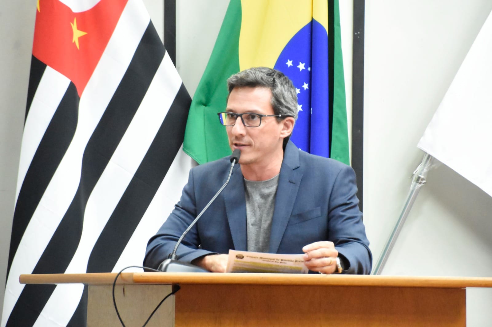 Vereador de Ribeirão Preto apresentou projeto para conceder selo a empresas que apoiem animais abandonados