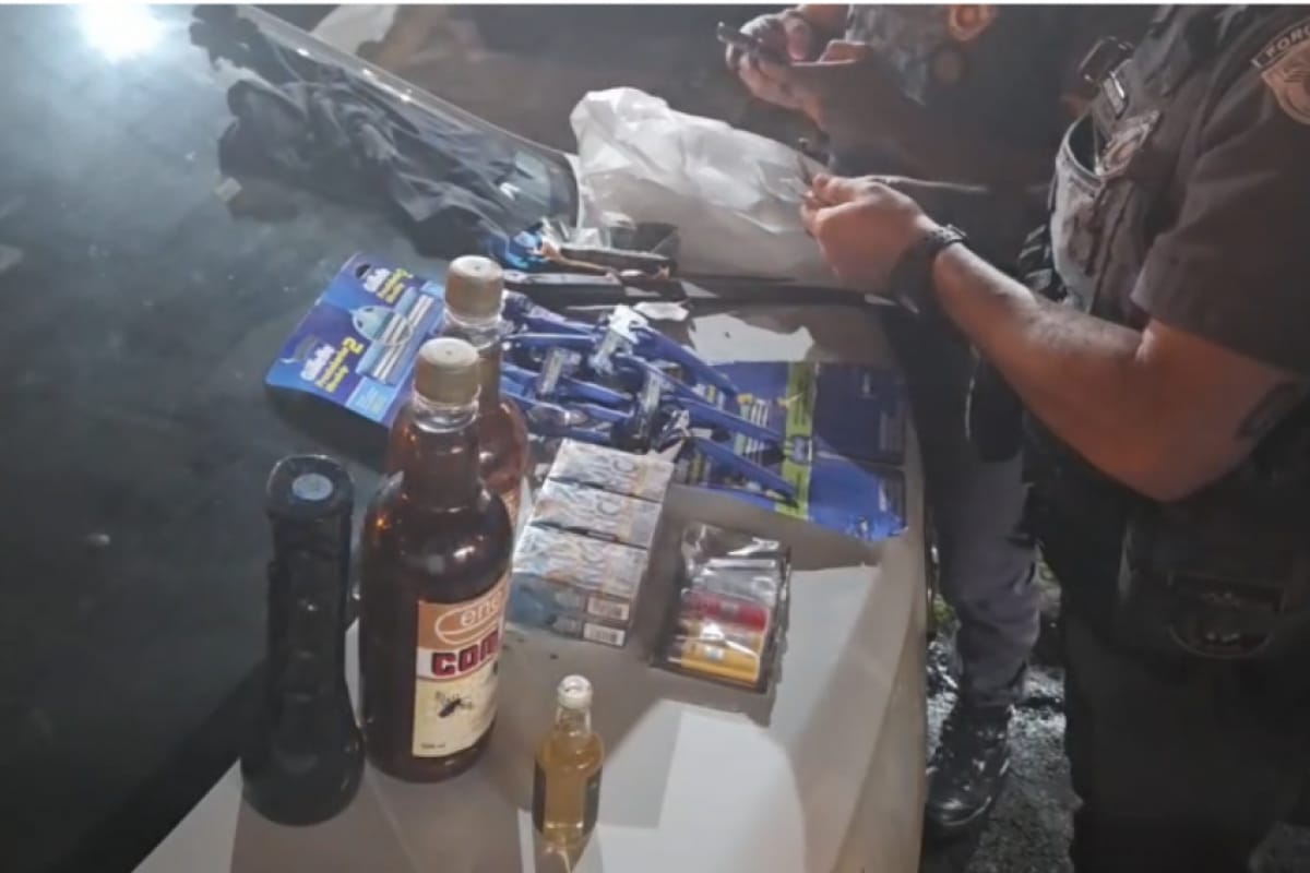 Trio é preso após amarrar casal de comerciantes e ameaçar idosa com facão em Franca