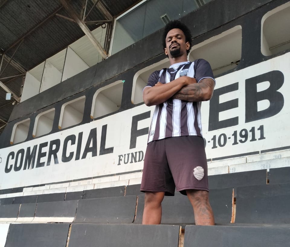 Comercial anuncia retorno do zagueiro Dogão para o Paulistão