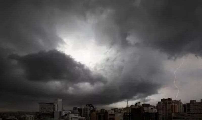 Frente fria aumenta risco de temporais e deixa fim de semana instável em Ribeirão Preto