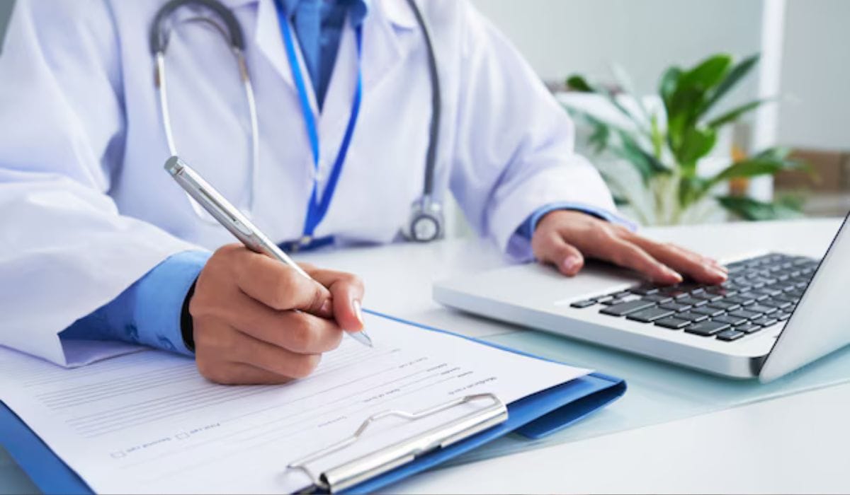 Anvisa autoriza médicos e instituições a imprimir todos os receituários de controle