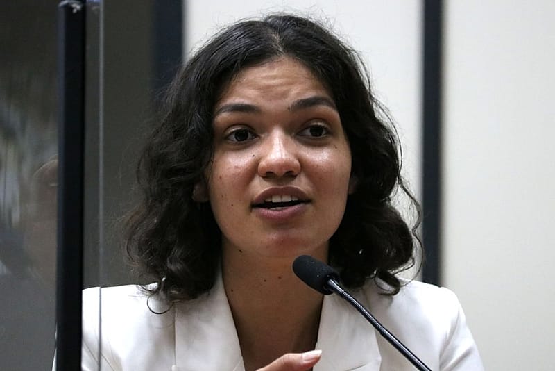 Pedido de cassação contra vereadora Duda Hidalgo é arquivado em votação na Câmara