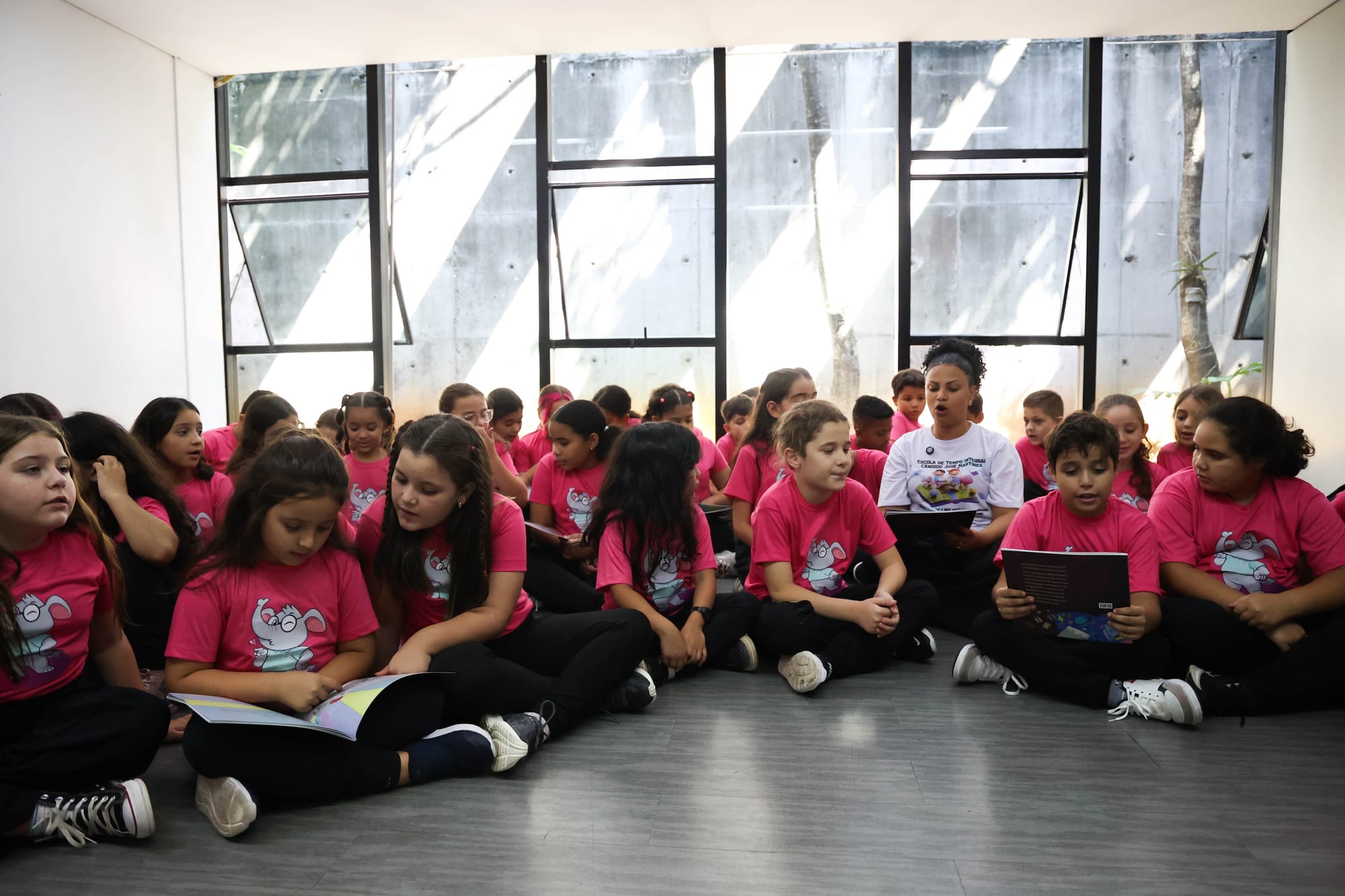 Escolas da região recebem prêmio por avanço na alfabetização e dividem R$ 1,1 milhão