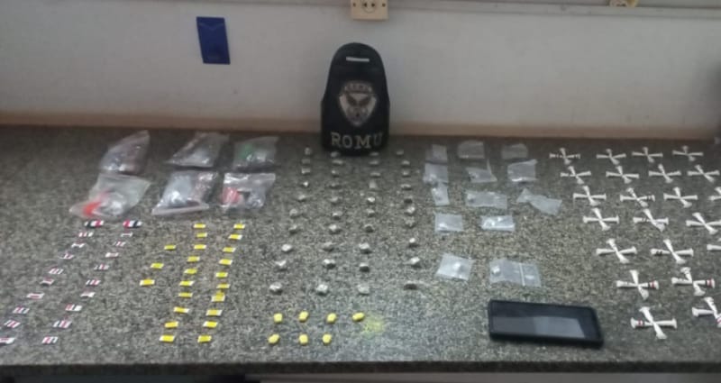 Adolescente é apreendido em operação da GCM após apreensão de grande quantidade de drogas no João Rossi