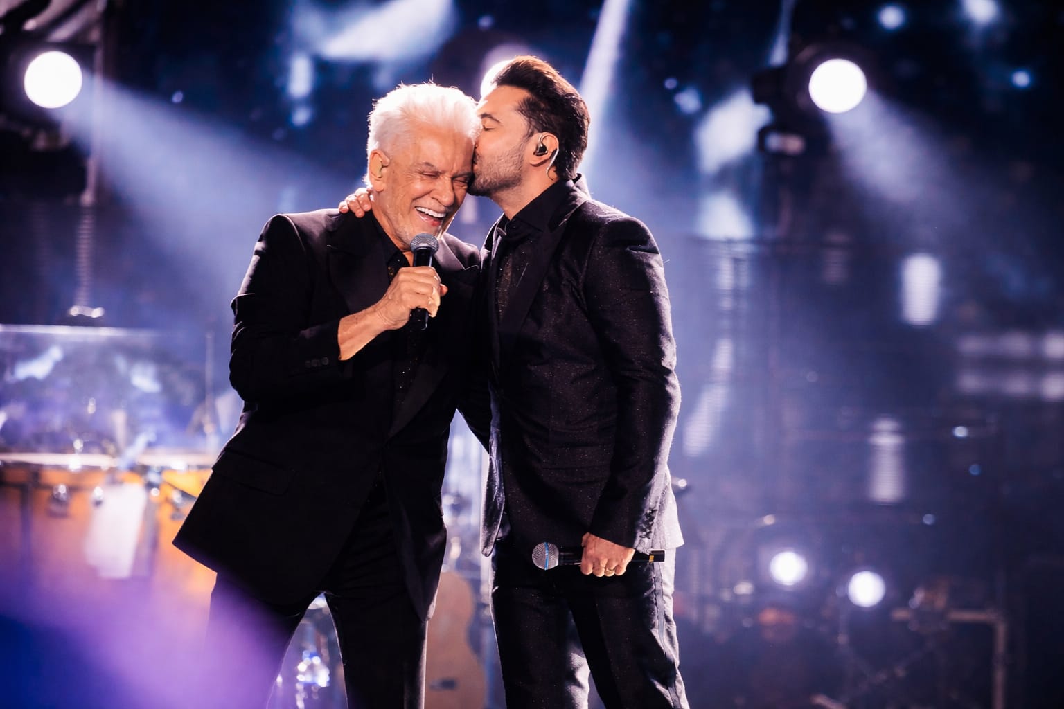 Matogrosso & Mathias trazem turnê dos 50 anos ao Ribeirão Rodeo Music em 2 de maio