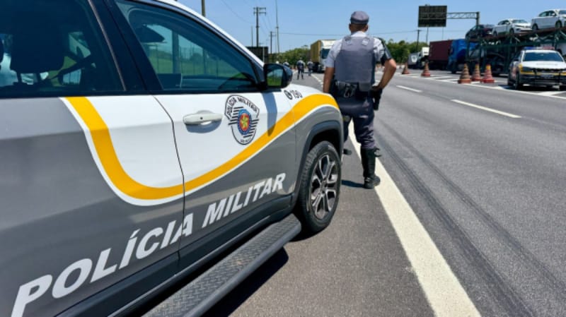 PMRv recupera veículo furtado em abordagem no Anel Viário Norte