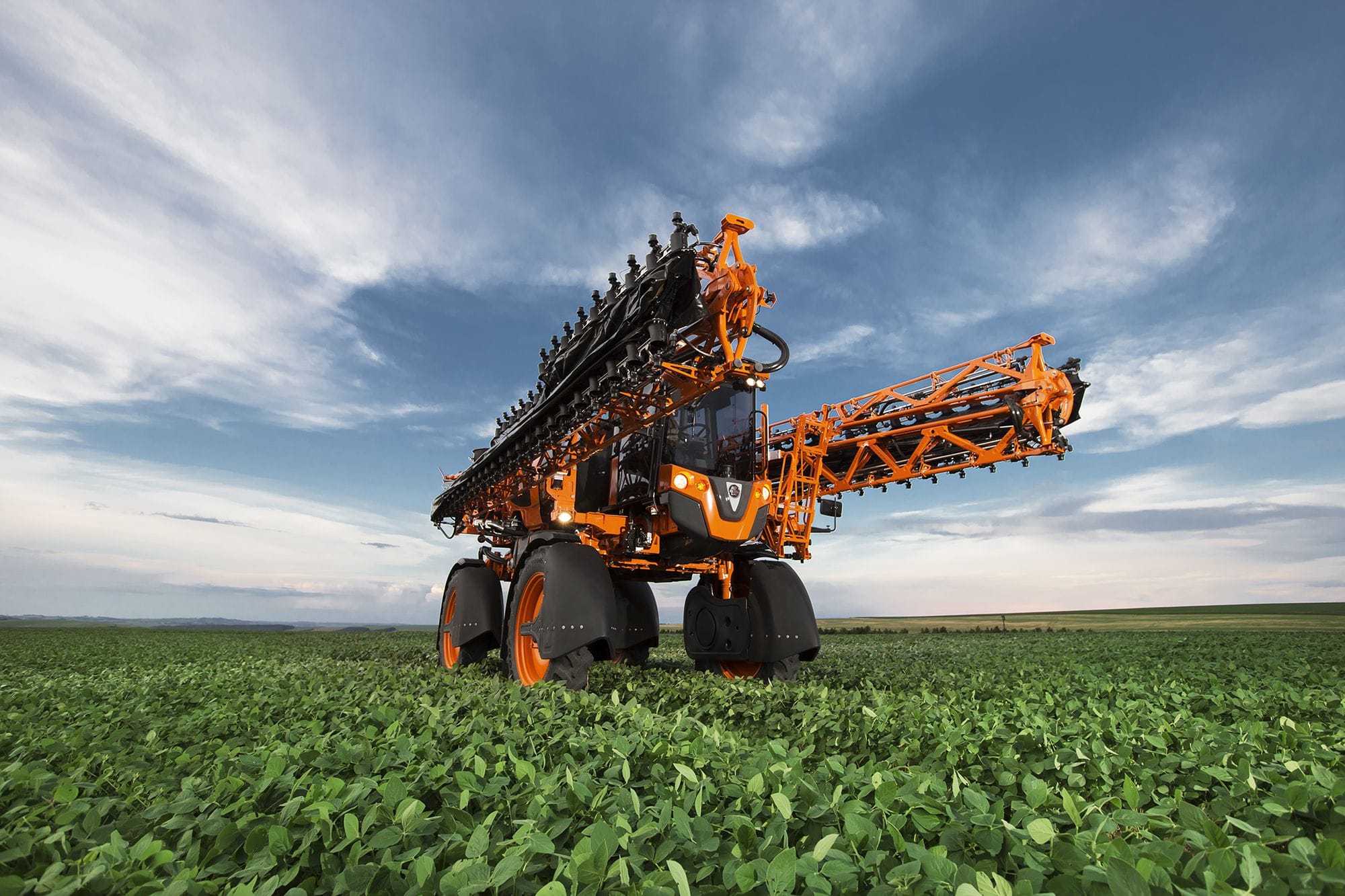 Setor de máquinas agrícolas chega à Agrishow pressionado por câmbio, juros e custos