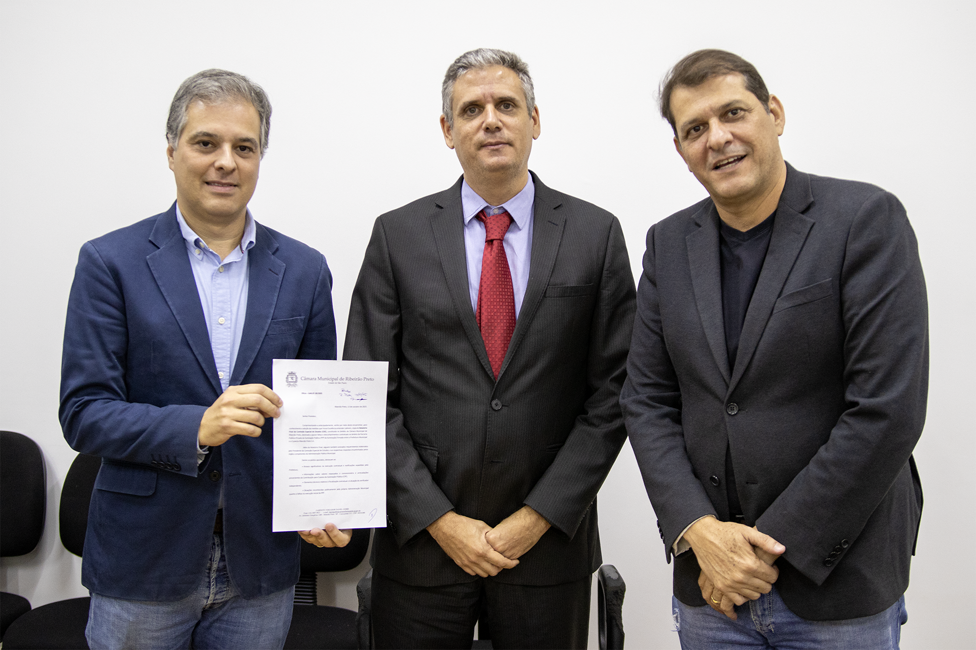 Câmara de Ribeirão Preto cria CPI para apurar PPP da iluminação; investigação começa segunda‑feira