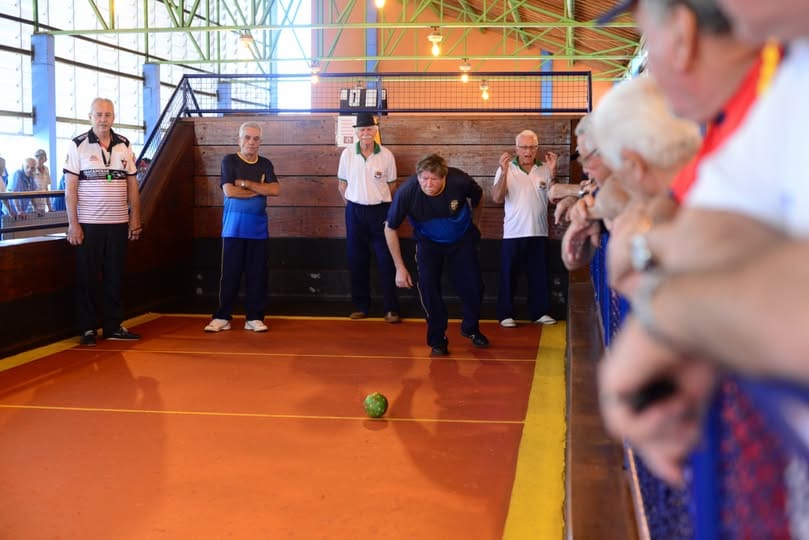 Sertãozinho recebe torneios de bocha e basquete neste sábado com participação regional