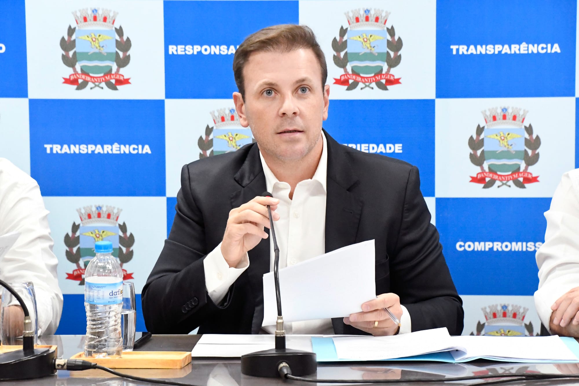 Vereador de Ribeirão Preto apresenta projeto para vetar músicas e conteúdos com apologia ao crime nas escolas