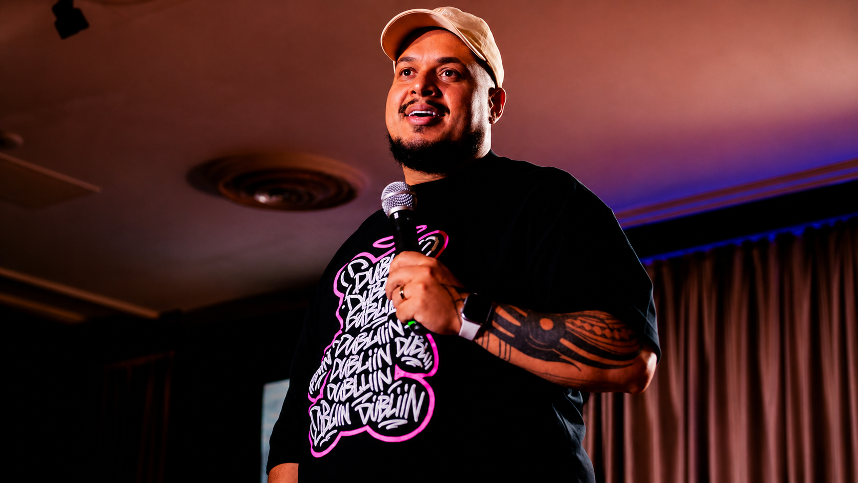Espetáculo de humor gospel estreia em Sertãozinho com apresentação no teatro municipal
