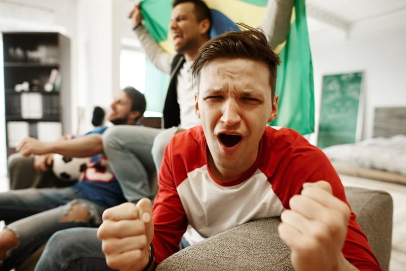 Especialistas alertam para cuidados com a saúde do coração durante a Copa do Mundo