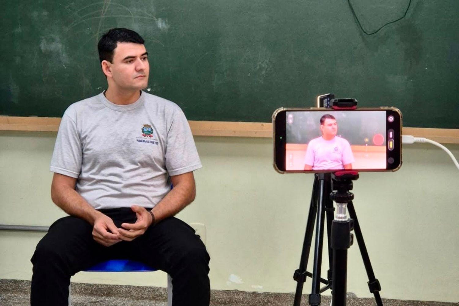 Documentário da EJA mostra histórias de recomeço e será lançado nesta quarta em Ribeirão Preto