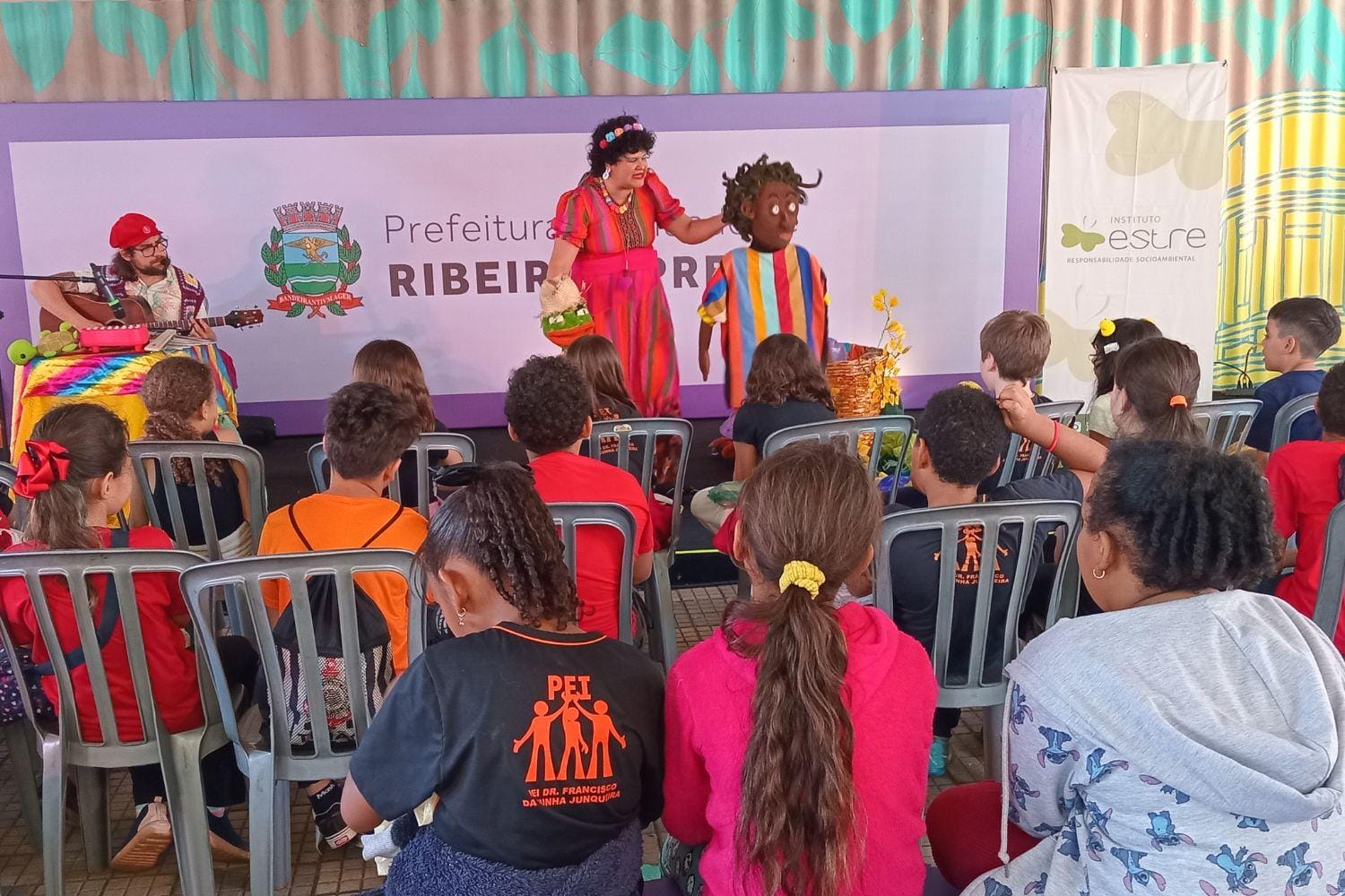 Ação no centro de Ribeirão Preto vai unir teatro, orientações e troca de recicláveis por ecobags