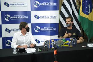 Reunião Com O Skatista Bob Burnquist Acerta Detalhes Técnicos De Obras Da Futura Pista De Skate Profissional De Ribeirão Preto