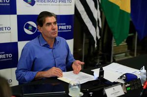 Obras De Asfalto Novo Para Estrada Do Piripau