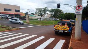 Novo Semáforo Da Avenida Caramuru Inicia Operação