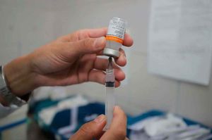 Agendamento De Vacinação Contra Covid – Profissionais De Saúde Com 29 A 34 Anos (Primeira Dose), Está Aberto