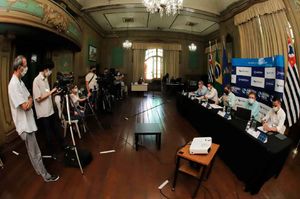 Começou A Vacinação Em Profissionais Da Educação