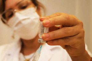 Aplicação De Astrazeneca Em Gestantes E Puérperas Está Suspensa Temporariamente