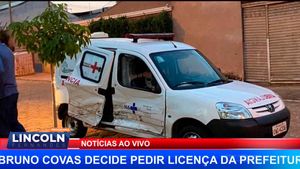 Duas Jovens Roubam Ambulância Com Paciente Dentro