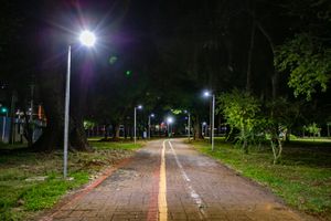 Pq. Maurilio Biagi E Praça Tiradentes Ganham Iluminação Por Led