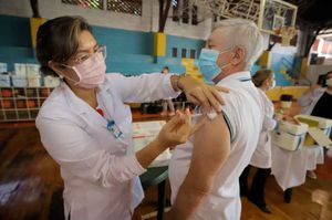 Agendamento Para Pessoas Com 63 Anos (2ª Dose – Astrazeneca), Que Receberam A Primeira Dose Entre 29/04 E 07/05, Está Aberto