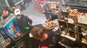 Atenção Comerciante! Golpe De Troca De Maquininha No Comércio!