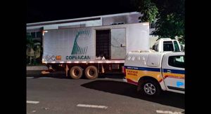 Polícia Mineira Prende Quadrilha E Recupera Caminhão Da Coopercana Com Parte Da Carga