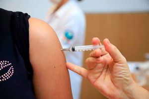 Agendamento Para Trabalhadores Da Saúde E Aeroviários, 2ª Dose – Astrazeneca, Que Tomaram A 1ª Dose Nos Dias, 10 E 11 De Junho, Está Aberto