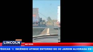 Fuzileiros Navais Fazem Abordagem A Um Caminhoneiro Na Rodovia Anhanguera