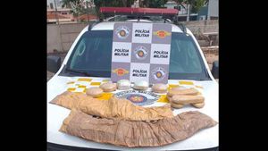 Bolivianas Foram Presas Pela Polícia Rodoviária Com Drogas Na Rodovia Washington Luís