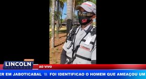 Mulher Constrangida Em Brasília Por Biquini Ao Andar De Bike Em Parque