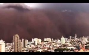 Tempestade De Poeira Engole Cidades Da Região E Faz O Dia Virar Noite