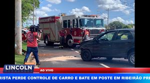 Motorista Perde Controle De Carro E Bate Em Poste Em Ribeirão Preto