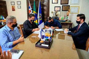 Prefeitura Assina Acordo Salarial Que Concede 10,60% De Reajuste Aos Servidores Municipais