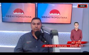 Acidente Envolve Moto E Carro Oficial Da Câmara Municipal