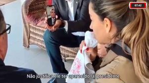 Bolsonaro Liga Para Família De Petista Morto E Diz Não Concordar Com Esse Tipo De Comportamento