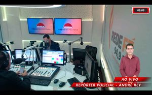 Jovem Inconformado Com O Fim Do Relacionamento, Mantém A Ex Em Cárcere Privado