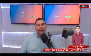 Dupla Pratica Roubo De Motocicleta No Planalto Verde