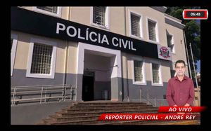 Dupla É Presa Por Furto Em Dumont No Domingo