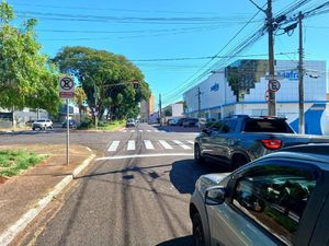 Novo Semáforo Inicia Funcionamento Na Avenida Nove De Julho