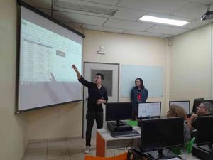 Alunos Da Funtec Se Destacam Ao Ministrar Palestra De Programação Vba Para Turma De Formandos Em Excel
