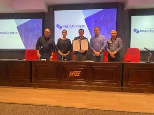 Prefeitura Assina Decreto De Liberdade Econômica