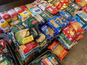 Fundo Social arrecada mais de duas toneladas de alimentos em dois eventos deste sábado, 23