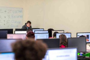 Funtec ainda está com vagas em aberto para cursos do Programa “Capacita Varejo Ribeirão”